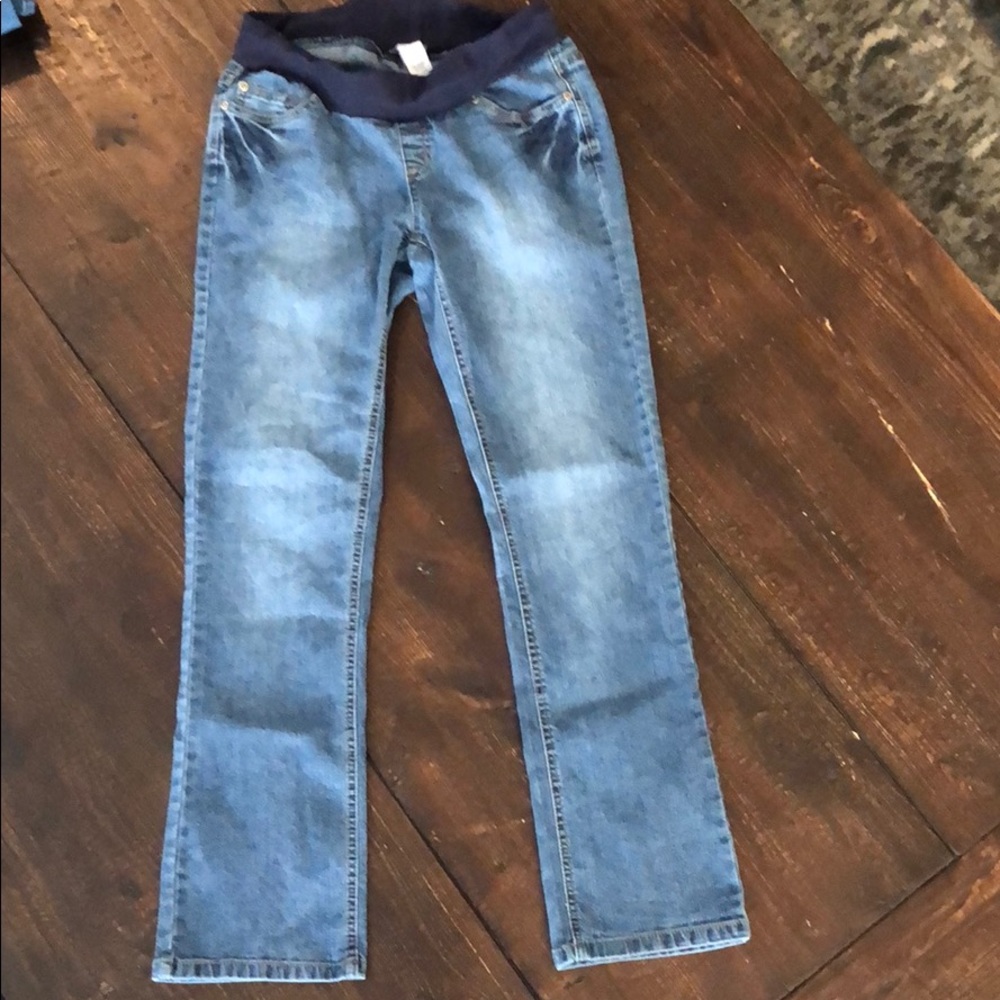 Planet motherhood under the bump jeans